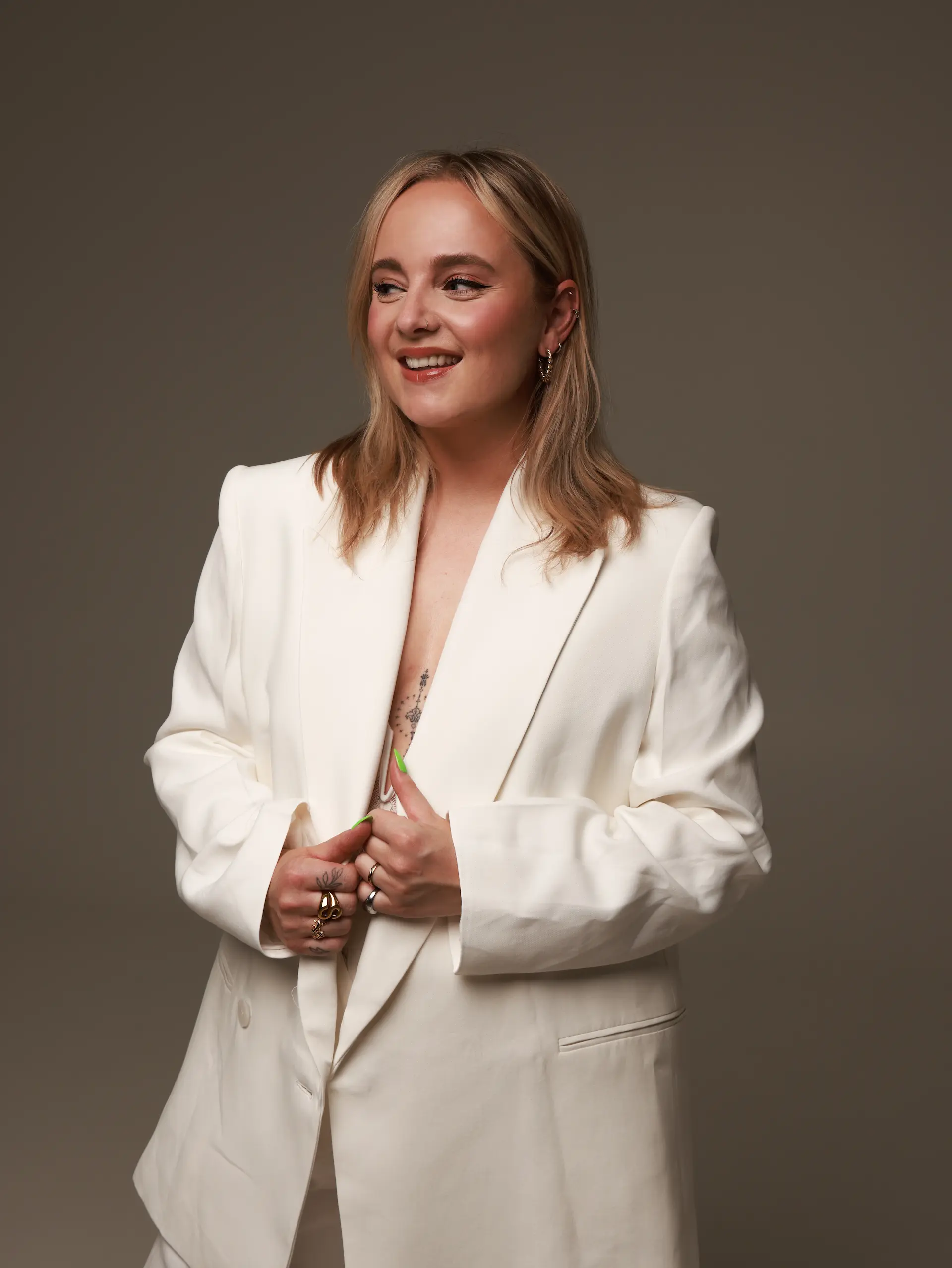 Portretfoto Zangeres en artiest Saja Katte